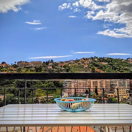 248b - Casa Amarcord - Vintage Vista Mare E A Pochi Minuti Dal Centro Di San Remo
